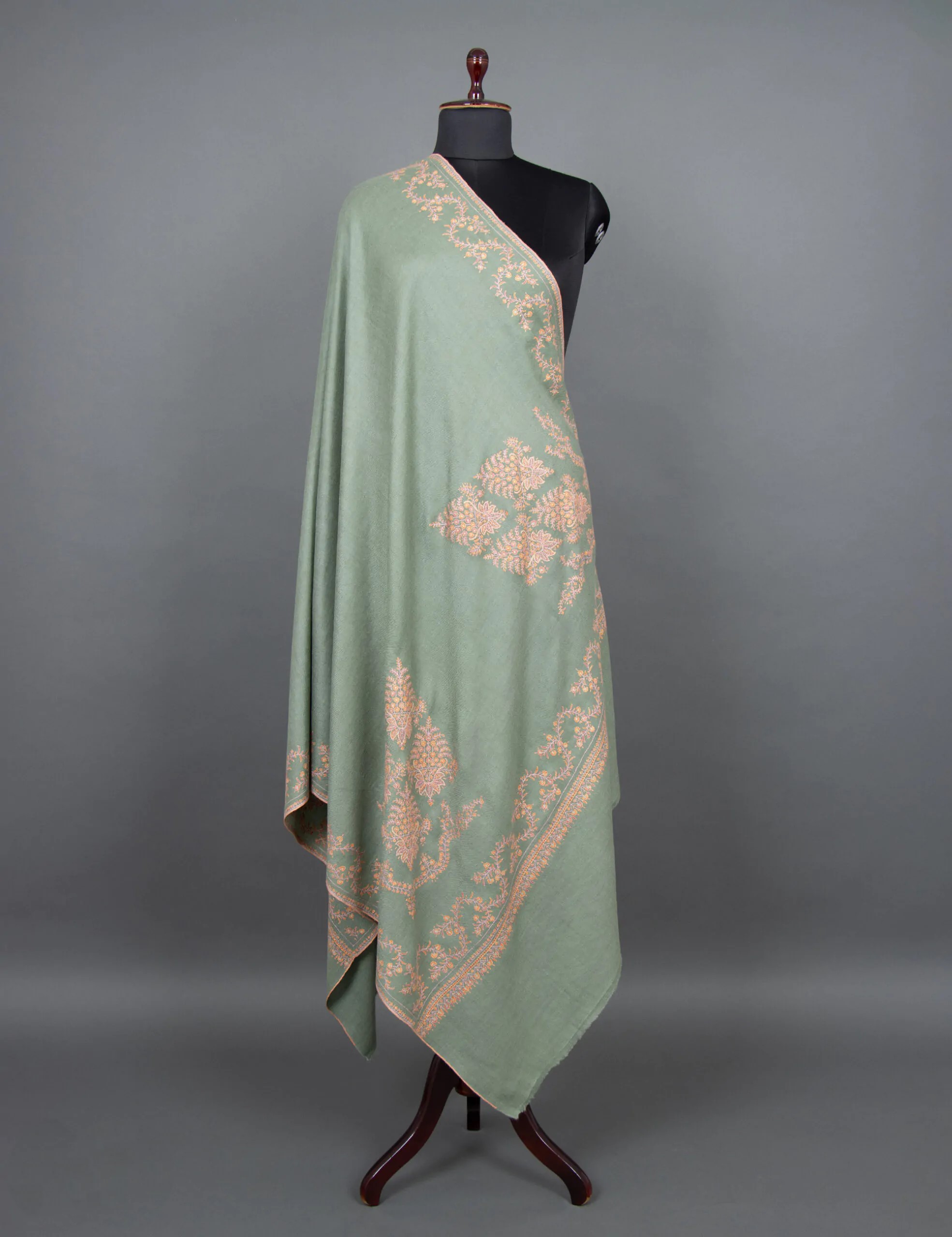 Pale Green Petals Handcrafted Pashmina Shawl